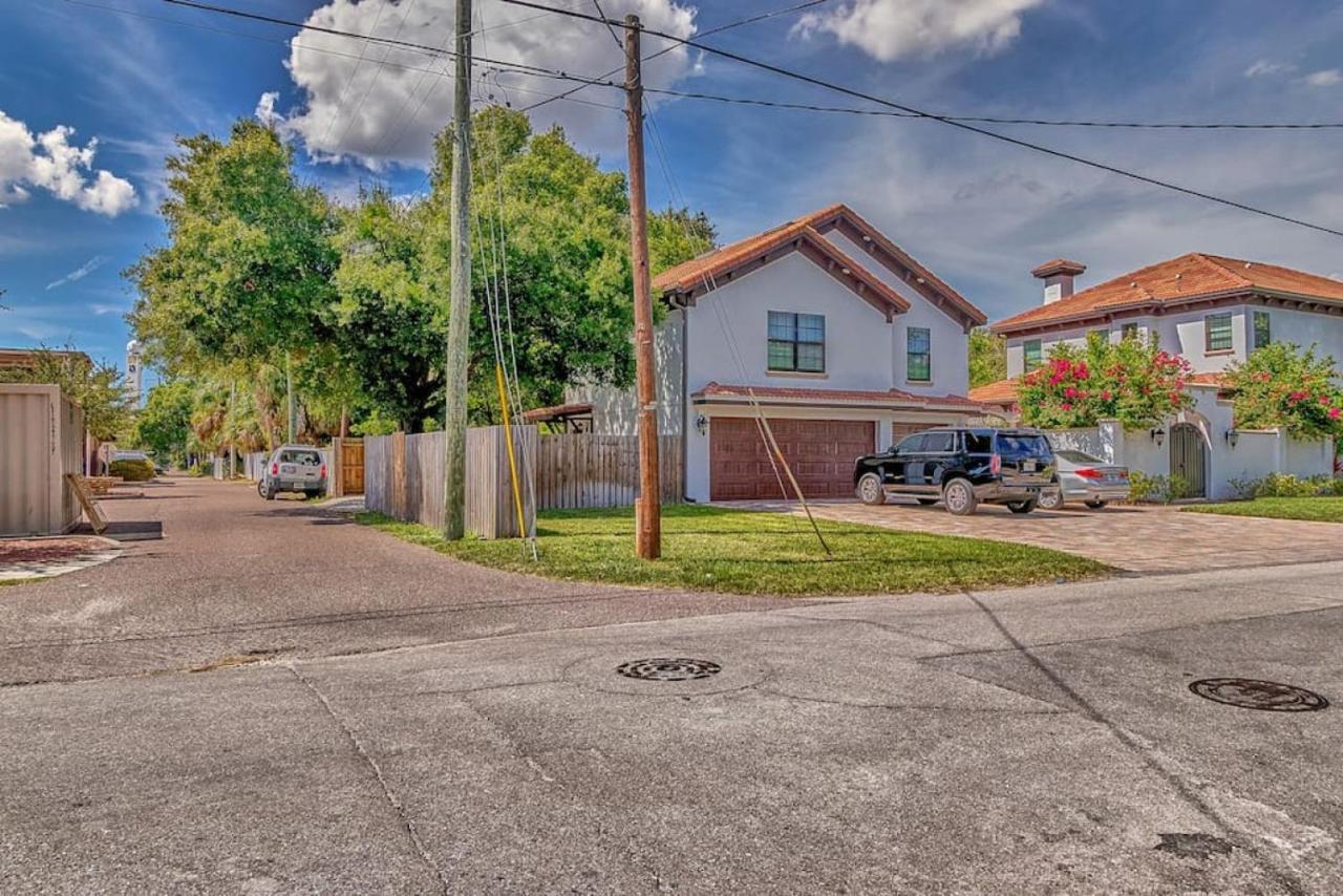 Cozy Haven Attached To Million Home - South Tampa Exterior foto